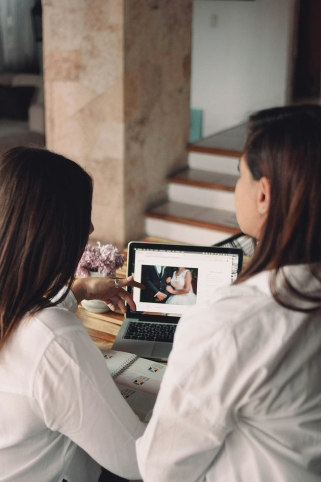 women using a laptop